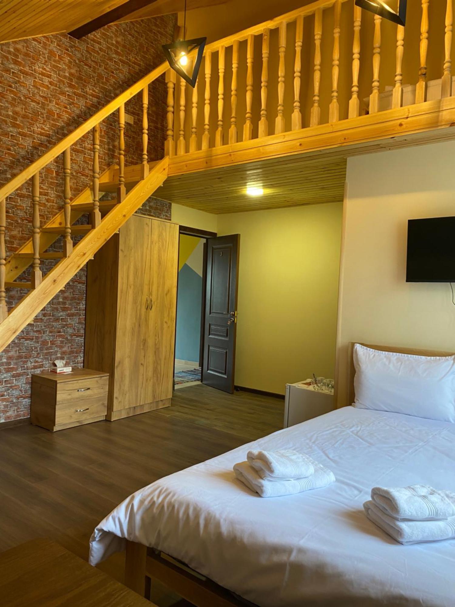 Noy Guest House B&B Vanadzor Exterior foto