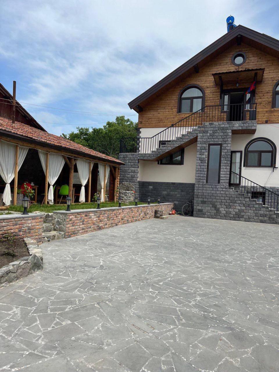 Noy Guest House B&B Vanadzor Exterior foto