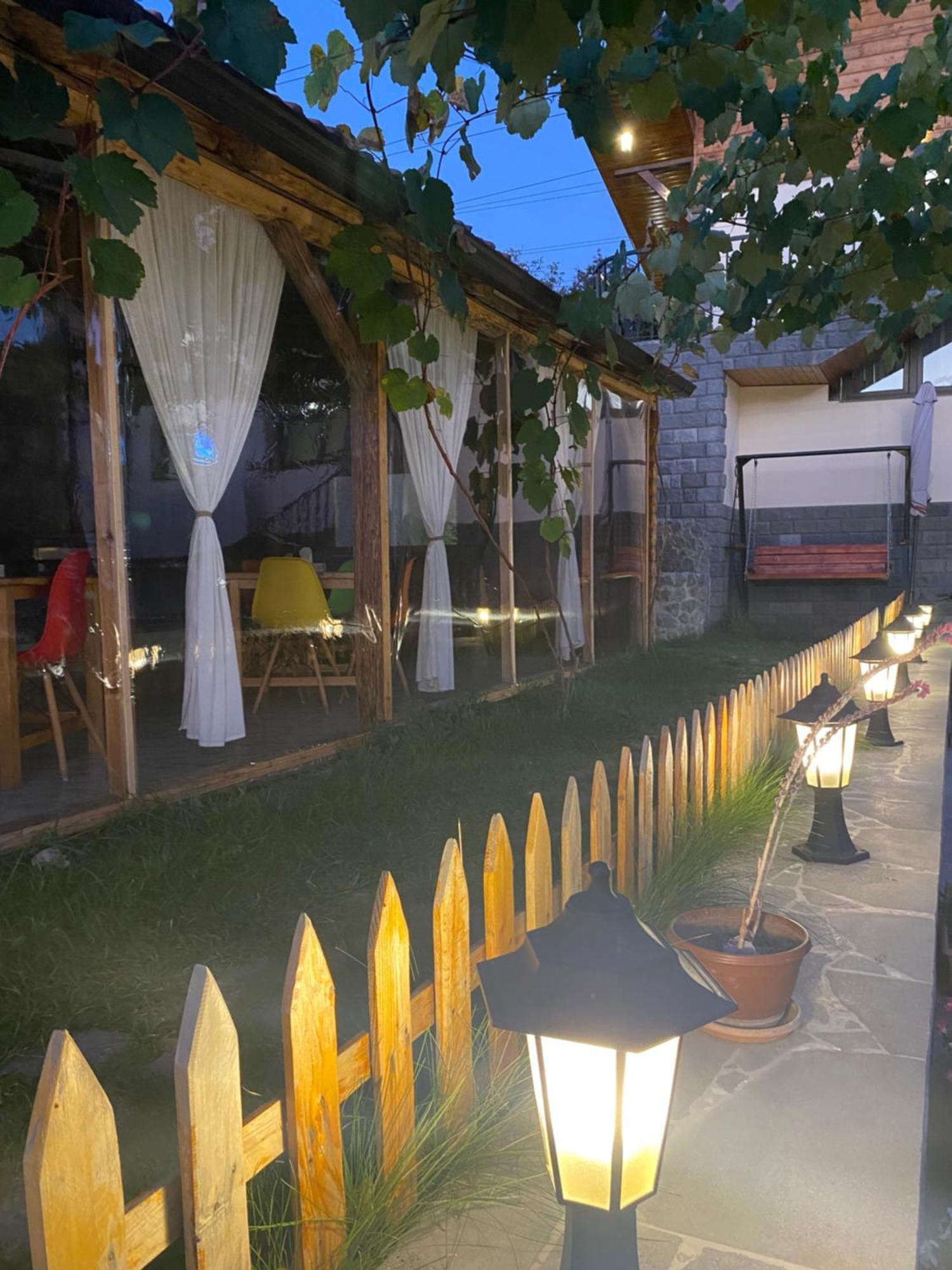 Noy Guest House B&B Vanadzor Exterior foto